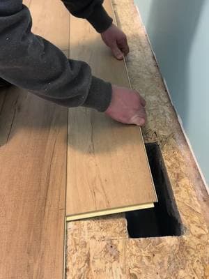 Flooring #construction #lvp #laminate #hardwood #flooring #DIY #remodel #work #lvt 