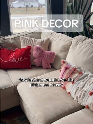 Well that makes me very sad for you. #pinkdecor #pinkandblue #housedecor #lovemyhome #homedecor #valentinesdecor #lovepink 