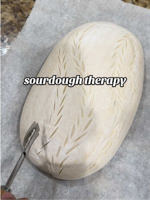 I can’t be the only one ✌🏼  #sourdough #sourdoughbread #sourdoughtiktok #sourdoughtok #sourdoughscoring #sourdoughinspo #sourdoughtherapy 