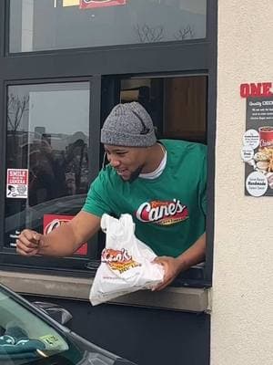 still thinking about that win…and still thinking about that Cane’s Sauce🤩 @Raising Cane's @Saquon #saquonbarkley #raisingcanes #saquon #caniacambassador 