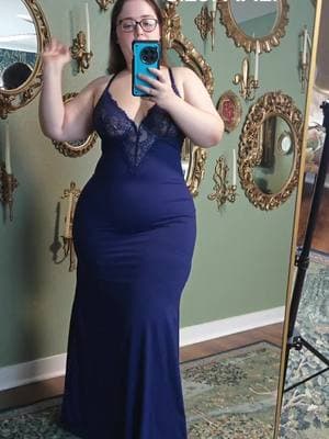 I love this dress from @Popilush LLC get one soon! Before they sell out!  #curvygirl #curvy #plussize #plussizefashion #curvymodel #curves #bodypositive #curvyfashion #plussizemodel #curvywoman #fashion #bodypositivity #model #curvywomen #curvystyle #thick #sexy #selflove #plussizebeauty #thickwomen #beautiful  #thickthighssavelives #beautiful #Love #thicc #effyourbeautystandards #loveyourself #plussizestyle