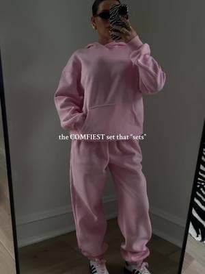 find it under my “recent orders 4” list on my sf ☁️ #amazonset #sweatsuit #matchingset #pinkset #babypink #oversized #comfy #loungewear #amazonfashion 