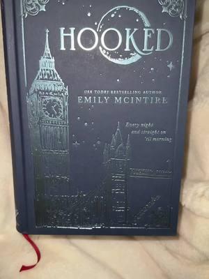 Hooked by Emily Mcintire #hooked #darling #emilymcintirebooks 