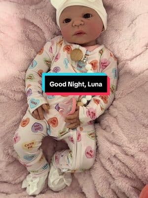 #lunamoonadollnursery #fabulouslifeoflala #dollnursery #reborn #doll #fullbodysiliconedoll #fullbodysiliconebaby #siliconedoll #siliconebaby #baby #OOTD #babyootd #valentines #luna #babygirl #candyhearts #cute 