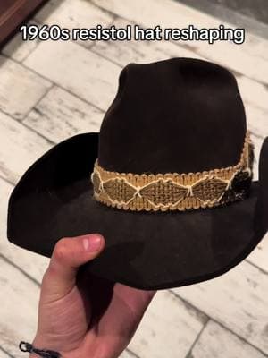 First time hat shaping 🤠 #western #trending #cowboy #fypシ #foryoupage #carhartt #foryou #tiktok #westernfashion #xyzbca #trend #westernwear #resistol #stetson #cowboyhat #zachtop 