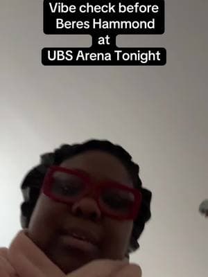 I can’t wait to see Beres tonight, I might drop down 🤣🤣🤣 Happy Valentines Yall. Say hi if you see me ❤️ #bereshammond #ubsarena #ValentinesDay #bereshammondubsarena #bereshammondconcert 