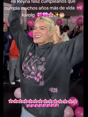 bella hermosa mi Reyna 💖 💗 💓 🫶 🌸 la quiero mucho #karolg #feid #mañanaserabonito #karolgcolombia #medellin #karolgfans 