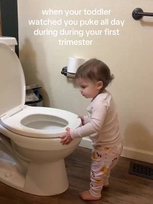 Imitation is the sincerest form of flattery, right? 😂😭 🎥: @georgiawarren01 #toddler #toddlertok #toddlerthings #lifewithatoddler #toddlermom #firsttimemom #momhumor #relatablemom #toddlermoments