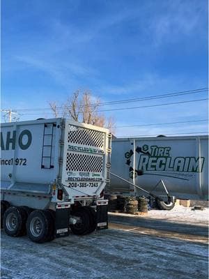 #tirereclaim #peterbilt #enddumplife #unitedmetalsrecycling 