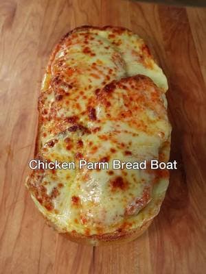 Chicken Parm Bread Boat🍗 Everyone loved my last bread boat so I thought I would make an even better one. This Chicken Parm with vodka sauce is one of the best things you will make and you have to try it🤝 #recipes #cooking #EasyRecipe #food 