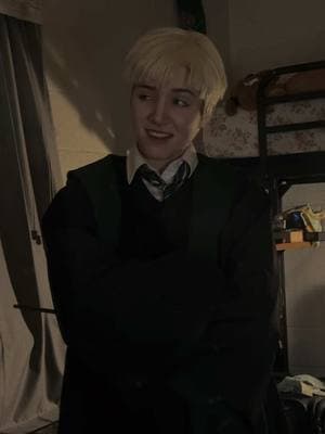 reusing this audio 🙂‍↕️‼️ #harrypotter #harrypottercosplay #draco #dracomalfoy #dracocosplay #dracomalfoycosplay #dracotok #drarry #fyp