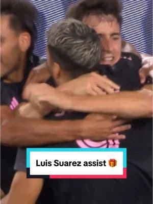 Allende to Suarez to Allende for the equalizer 👌 #MLS #Soccer #goal #suarez @InterMiamiCF 