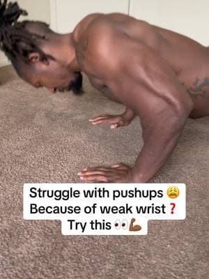 Don’t let weak wrist hold you back 💯💯 #wrist #wristpain #wristpainrelief #pushup #pushups #athomeworkout #athomeworkouts #workoutathome #chestday #chestworkout #tiktokshopnewyearnewaura #armstrengthtrainer 