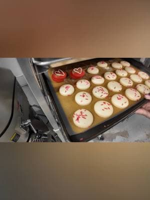 Bloom Macarons en Añasco, Puerto Rico. Es la primera y única fabrica de Macarons en la isla. conocela y Visitala! #fyp #puertorico #macarons #anasco #lacubeta #boricua #sanvalentin