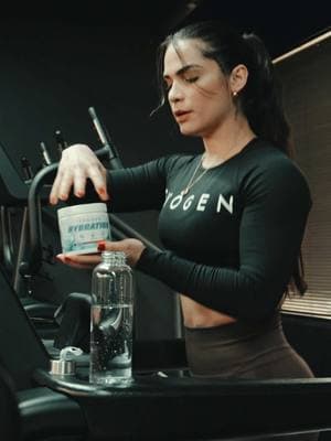 Leave No Room For Doubt ⚡️ When pursuing your best self, you don’t have time or effort to waste. That’s why staying hydrated is so important: without the proper foundational fuel of electrolytes & minerals, your brain & body can fall behind due to low energy, muscle cramps, decreased focus & more. Stay on top of your game with Evogen Hydration, now available in Peach Tea at the 🔗 in bio. #evogen #evogennutrition #evogenelite #gym #fyp #GymTok #bodybuilding #supplements #fitness #workout #hanyrambod #motivation #gymmotivation #mrolympia