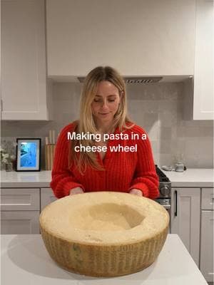 Making pasta in a cheese wheel from Italy 🍝🫶🏼 tonight we’re making a vodka sauce rigatoni  #pasta #cheese #cheesewheel #cheesewheelpasta #vodkasauce #rigatoni ##homemade #parmigiano #parmigianoreggiano #viralcheesewheelpasta #homemade #homemadepasta #hosting #dinnerparty #dinner 