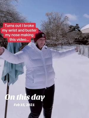 #onthisday #ouch #snow #broken #toocold #brokenwrist #fragile 