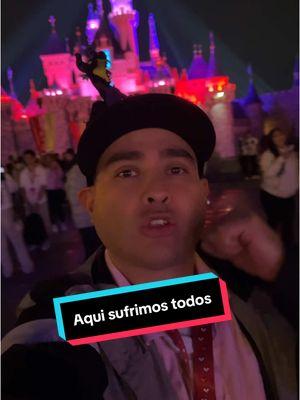 Aqui sufrimos TODOS … Chaa Chaau  #endisneylandia #disneylandia #🇲🇽 #🇲🇽🏰 #nimodos #nomequiere #noquiere #megusta #laquemegusta 