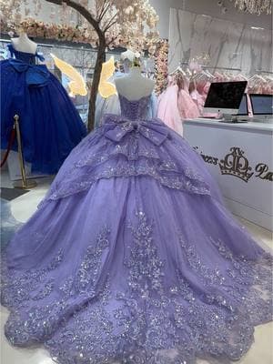 💜💜#lilac#vestidodexvaños💖 #quincedress #chicago #viral #fvp #quinceañera #vestidomorado #vestidolilac #princessparadise 