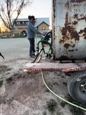 Good thing I bought extra chalk #weldernation #boat #boattrailer #watertrailer #arena #needrain #rainmaker #drought #westtexas #horsetrainer #horsetraining #DIY #diyproject #mesabrand #savingmoney #handyman #memorecowboythanyou 