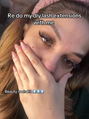 Lash extensions refill !! #lashes #girls #justagirl #diylashextensions #lashextensions #lashdiy 