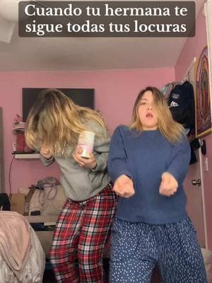 See we promise we like each other 😭❤️@Bella All Natural #fyp #foryou #foryoupage #hermanas #humor #crayolas #me #twins #twinsisters #comedy #yo #us #thatsus #nosotras #funny #funnyvideos 