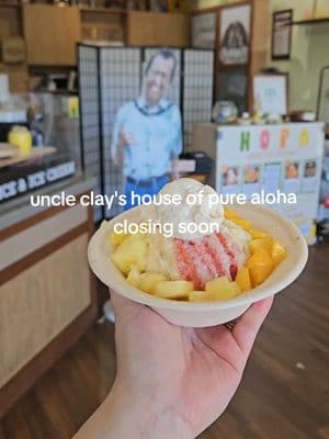 sad to hear Uncle Clay's is closing on the 24th, but glad we got to visit one final time during this babymoon trip. I loved their shave ice #babymoon #uncleclaysshaveice #somebodyfeedphil #honolulueats #hawaiishaveice #oahueats #pregnancyjourney #pregnancydiary ##honoluluhawaii 