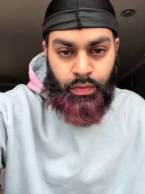 #beardart #facialhair #pinkbeard 