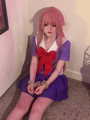 Why don’t you trust me ? ☹️ #yunogasaicosplay #mineneuryuucosplay #mirainikkicosplay #futurediary #mirainikki #futurediarycosplay #yunogasai #mineneuryuu 