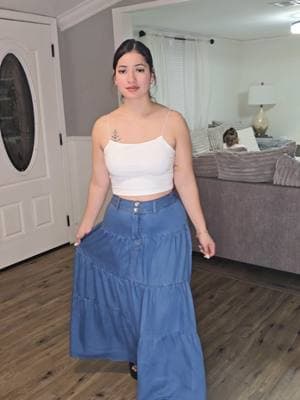 Denim Skirt #longdenimskirt  #denimskirt #longskirt #longskirtoutfit 