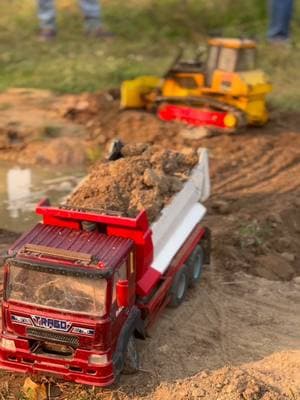 Enjoy With My Teams Construction RC Making road RC TRUCKS #RC #Truck #construction #volvo #scania  #liebherr #Cat 