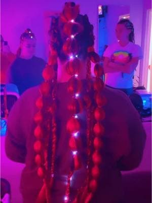 Love burn fun #braids #loveburn #braidsmiami #miamibraids #trenzas #trenzasmiami #burningmanhair #festivalhair #mmw #miamimusicweek #ultramusicfestival #miamihair #festivalbraids #miamibraider #braidlights #onthisday 