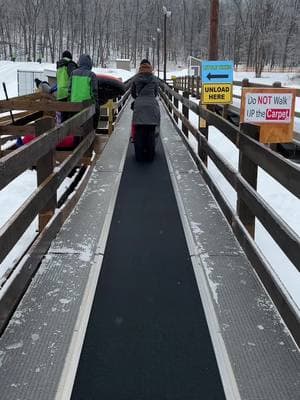 You have to go snow tubing before winter is over!! #snowtubingfun #weekendtripideas #weekendtripsfromnyc #hostingfriends #hudsonvalley #mountpeter #nycdream 