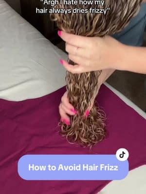 #hairplop #hairplopping #hairploptutorial #hairplopmethod #wavyhairstyling #wavyhairroutine #wavedefinition #curldefinition #frizzyhairtip #frizzyhair