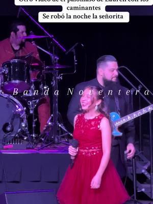 Otro video de él palomaso de Lauren Arámbula con los caminantes en la ciudad de Bakersfield CA #loscaminantes #amorsinpalabras #laurenarambula #musicaromantica #baldasgruperas #videosemotivos #musicagrupera #comoganardinero 