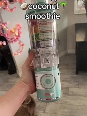 This little portable blender is awesome and super convenient! #blender #smoothie #fruit #fruitsmoothie #healthy #health #holistichealth #food #snacks @Ninja Kitchen 