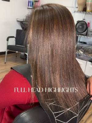 custom colors are available but consultations are required!  service: full head highlights + style book your appt (LINK IN BIO) 🔗💘 #fullheadhighlights #houstonhairstylist #houstonstylist #htxlicensedcosmetologist #houstonlicensedcosmetologist #customhighlights 