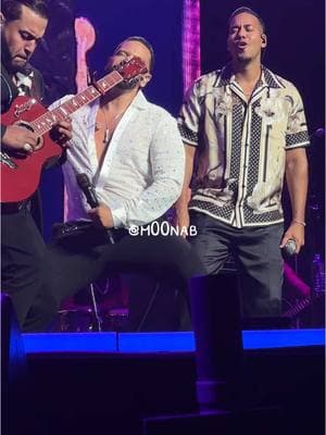 Brindo con agua por mi condena…🎶❤️@Aventura @Henry Santos Jeter @Max Santos #romeosantos #aventura #brindoconagua #amor #concert #concierto #barclayscenter #nyc #newyork #usa🇺🇸 #bachata #aventuratour2024 #cerrandociclos #merengue #aventurarepublicadominicana #musica #fyp #cancion #song #viralvideo #parati #henrysantos 