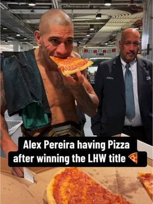 Victory #Pizza for #AlexPereira after winning the light heavyweight title in 2023 🔥 #UFC #mma #ufc313 