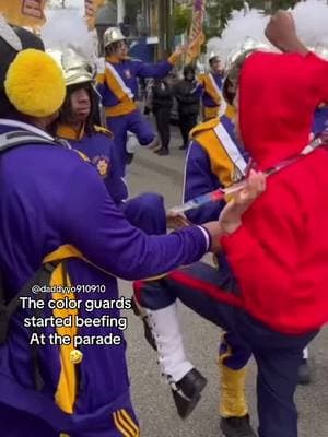 The color guards started beefing  At the parade 🤣 #colorguard #beefing #band #highschool #jfy #jfypage #daddyyo910 #daddyyo910910 ##daddyyo910tiktok #daddyyo910910tiktok #explore #explorepage #reels #reelsinstagram #reels__tiktok#fypppppppppppppp #f #fy #trend #tiktokviral #fypage #tiktokrefugee #refug #refugee #tiktokban #tiktoker #rednote #blackrednote #meme #moots