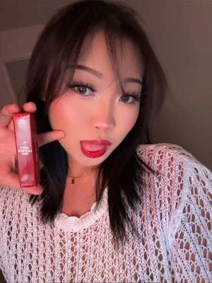 Juicy lasting tint💋 • • #koreanmakeup #lipstainviral #lipstick #asaingirl 