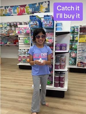 Wait until the end to see what the butterfly does! 😍🦋💜 @Mrs. Bench #mrsbench #mrsbenchfidgets #fidgetchallenge #worldsbiggestfidgettoystore #fidgettoysplus #mrsbenchfidgettoys #catchityoukeepit #ifyoucatchitillbuyit 