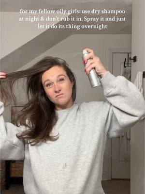 a little dry shampoo hack for my fellow oily hair girls  #oilyhairtips #oilyhairhacks #oilyhair #dryshampoohack #hairtipsforgirls #hairhacksandtips 