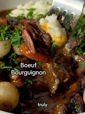 one of the best things I’ve ever made 🫶🏼 fork tender boeuf Bourguignon - I made the recipe from NYT cooking! Sooo worth the time 🤭 #boeuf #boeufbourguignon #cozyrecipes #comfortfood #frenchfood #winterrecipes #braised 