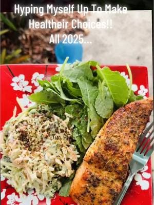 Garlic / Lemon Pepper Air Fryer Salmon cooked on 375° for 12 mins Brussel sprouts •Kale• carrot slaw on a bed of Kale Delicious #30days30saladswomt for #salad #ideas #fyp #healthyfoodie #Foodie #workingonmythickness #salmondinner #womt