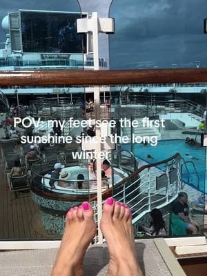 Name a better feeling….I’ll wait #princesscruises #herecomesthesun #regalprincess #cruisetok #cruisegirl #starstufftravelbytonya #caribbean @Princess Cruises  