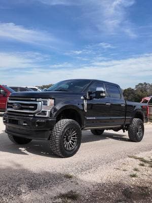 2021 Ford F-250 Superduty Platinum 4WD 💻www.Primemoco.com 69,610 Miles $64,995 BDS Lift Kit BDS Radius Arms Fox Shocks All Around Amp Research Power Running Boards Aftermarket Dash Screen 22” Fuel Wheels 37x12.5” Fortune Tormenta R/T Tires - #PRIMEMOTORCO #banderatx #bandera #banderatexas #dealership #diesel #trucks #ford #chevy #dodge #dieseltrucks