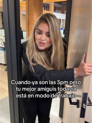 Apúrale! Ya es hora 😤 #latinosbelike #abogadoslatinos #latinosenusa🇺🇸 #latinastiktok #mejoramigo #chistesdetiktok #oficinatiktok #latinasenusa #humorlatino @Araceli C. Moreno 