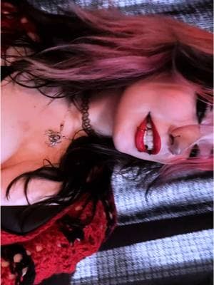 maybe we’ll turn in all around  #threedaysgrace #TDG #threedaysgracenevertoolate #alternative #alternativefashion #alternativegirl #gothgirl #alt #snakebites #alternativehaircolor #gothmakeup #alternativestyle @mrhateseverything 