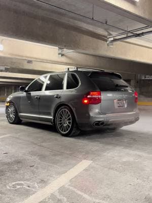 Cayenne Turbo Full Exhaust 🐌 #porsche #cayenne #957 #cayenneturbo #fyp #viral #x5m #x3m #bmw #m #srt #hellcat #trackhawk #amg #ml63 #gle63 #boston #ma #nyc #exhaust #fabspeed 